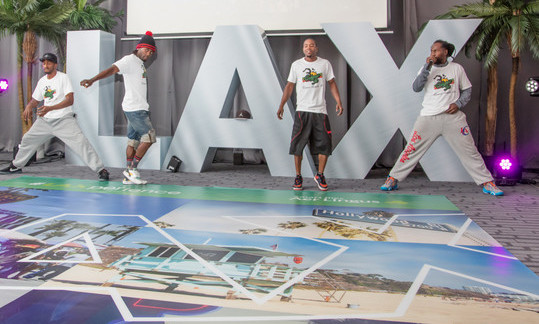 Star in Your Own LA Story with Aer Lingus