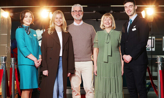 Red Carpet Ready! Aer Lingus Flies Jessie Buckley’s Family to LA