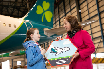 Aer Lingus partners with Irish Girl Guides for Aviation Badge