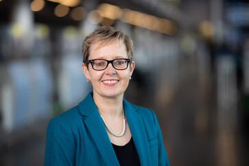 Lynne Embleton Aer Lingus CEO Image 3