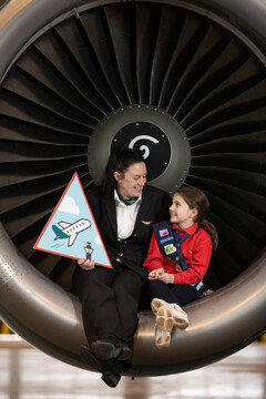 Aer Lingus partners with Irish Girl Guides for Aviation Badge
