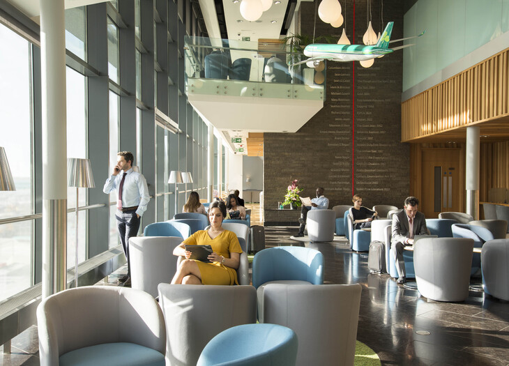 Dublin Lounge