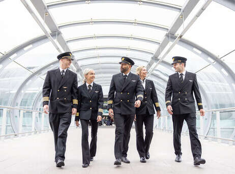 Aer Lingus reopens Future Pilot Programme for ...